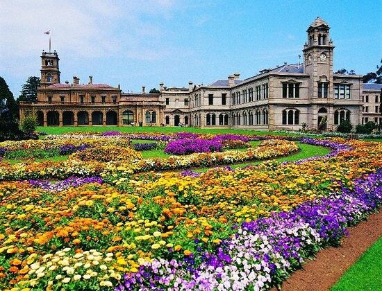 Property Conveyancer in Werribee